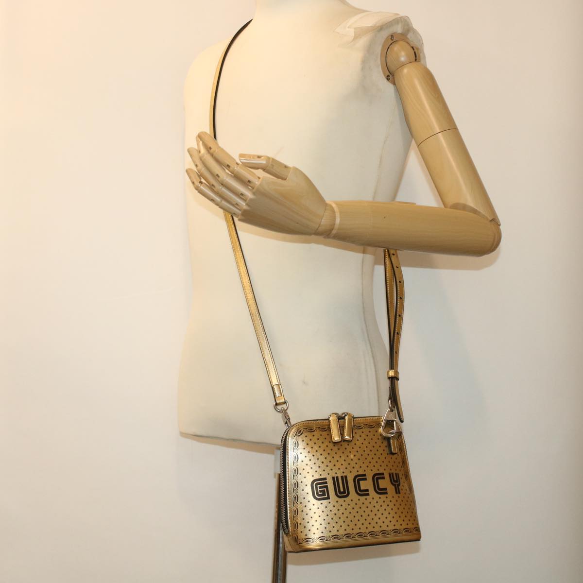 Gucci Shoulder Bag