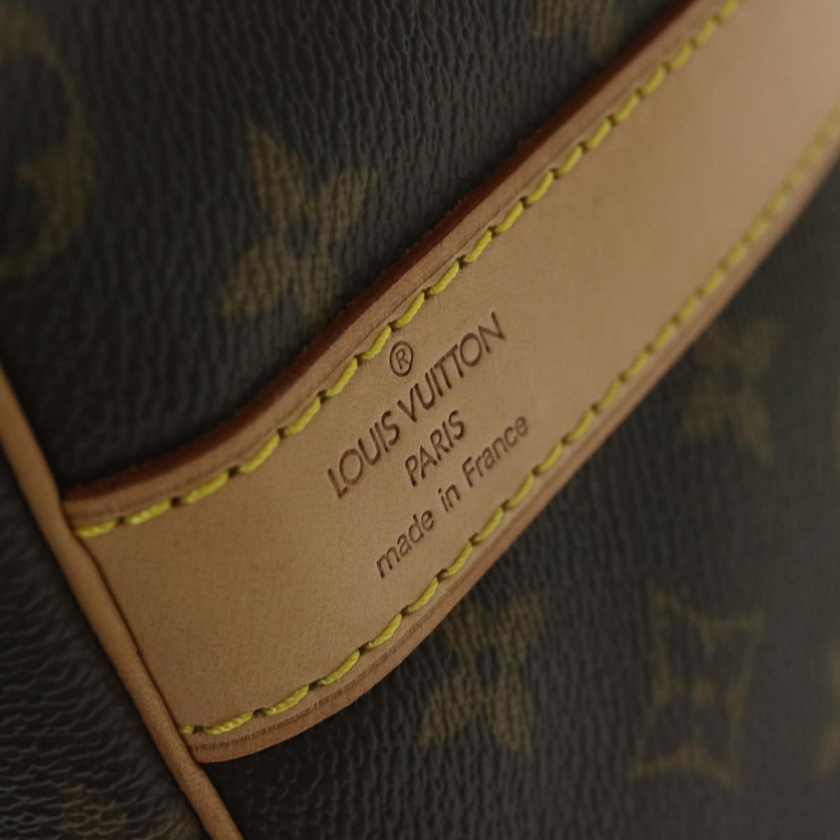 Louis Vuitton Keepall Bandoulière 60 Shoulder Bag