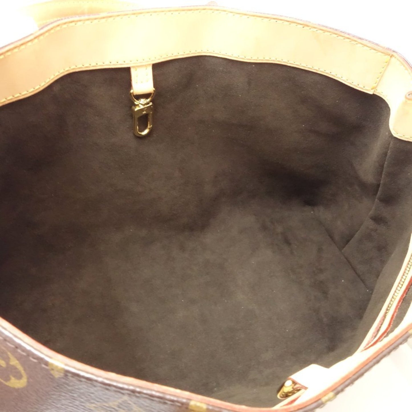 Louis Vuitton Wilshire Handbag