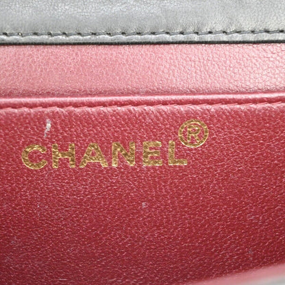 Chanel Mini matelassé Shoulder Bag