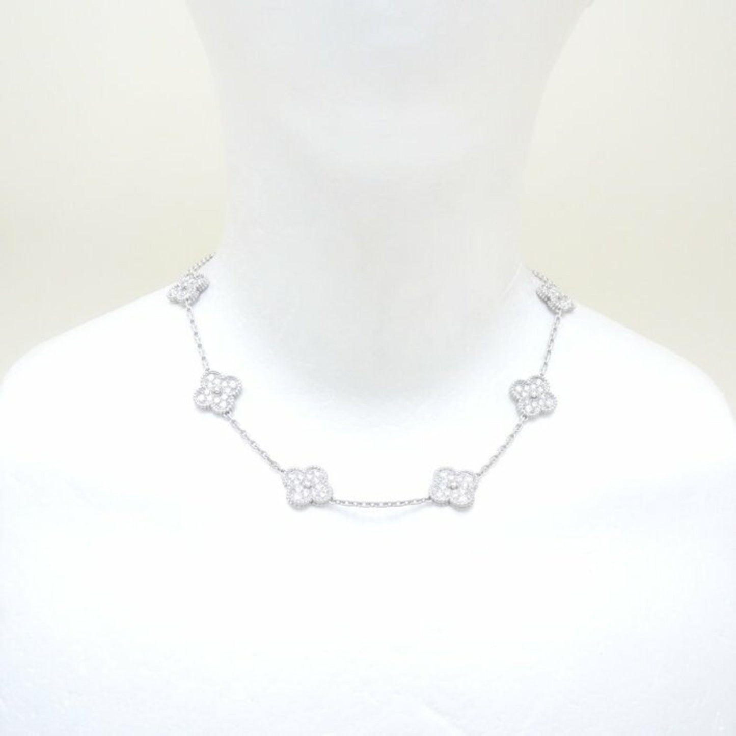 Van Cleef & Arpels Vintage Alhambra necklace