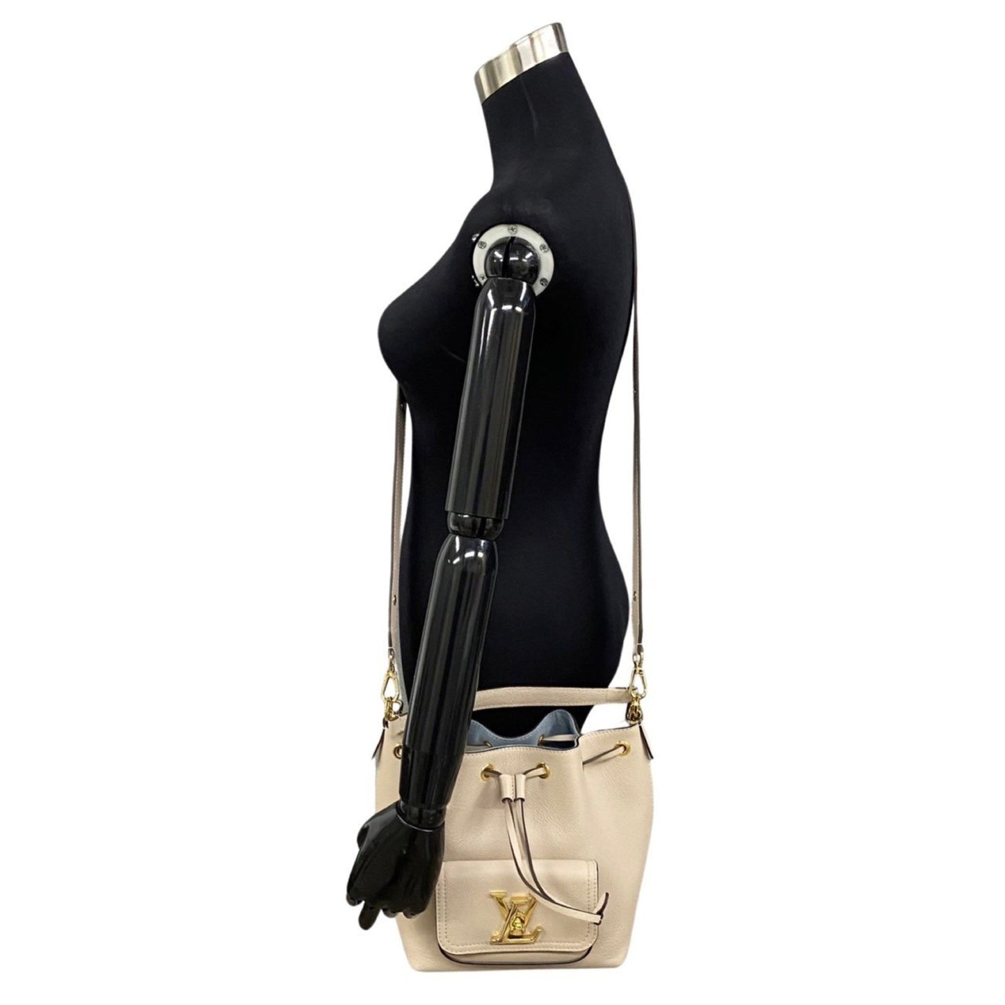 Louis Vuitton Lockme Bucket Shoulder Bag