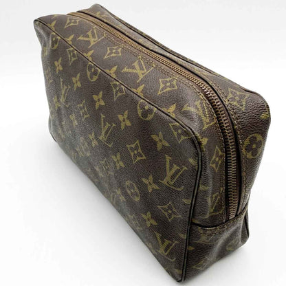 Louis Vuitton Trousse de Toilette Clutch