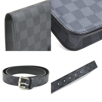 Louis Vuitton SAC CEINTURE OUTDOOR Clutch