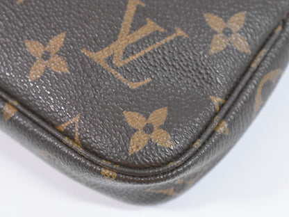 Louis Vuitton Pochette Clutch