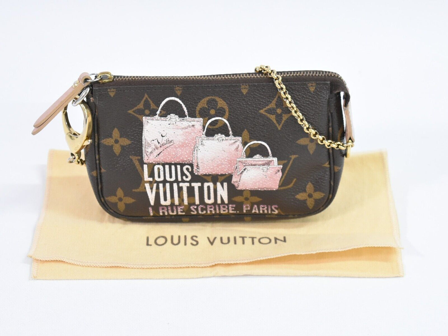 Louis Vuitton Pochette Clutch