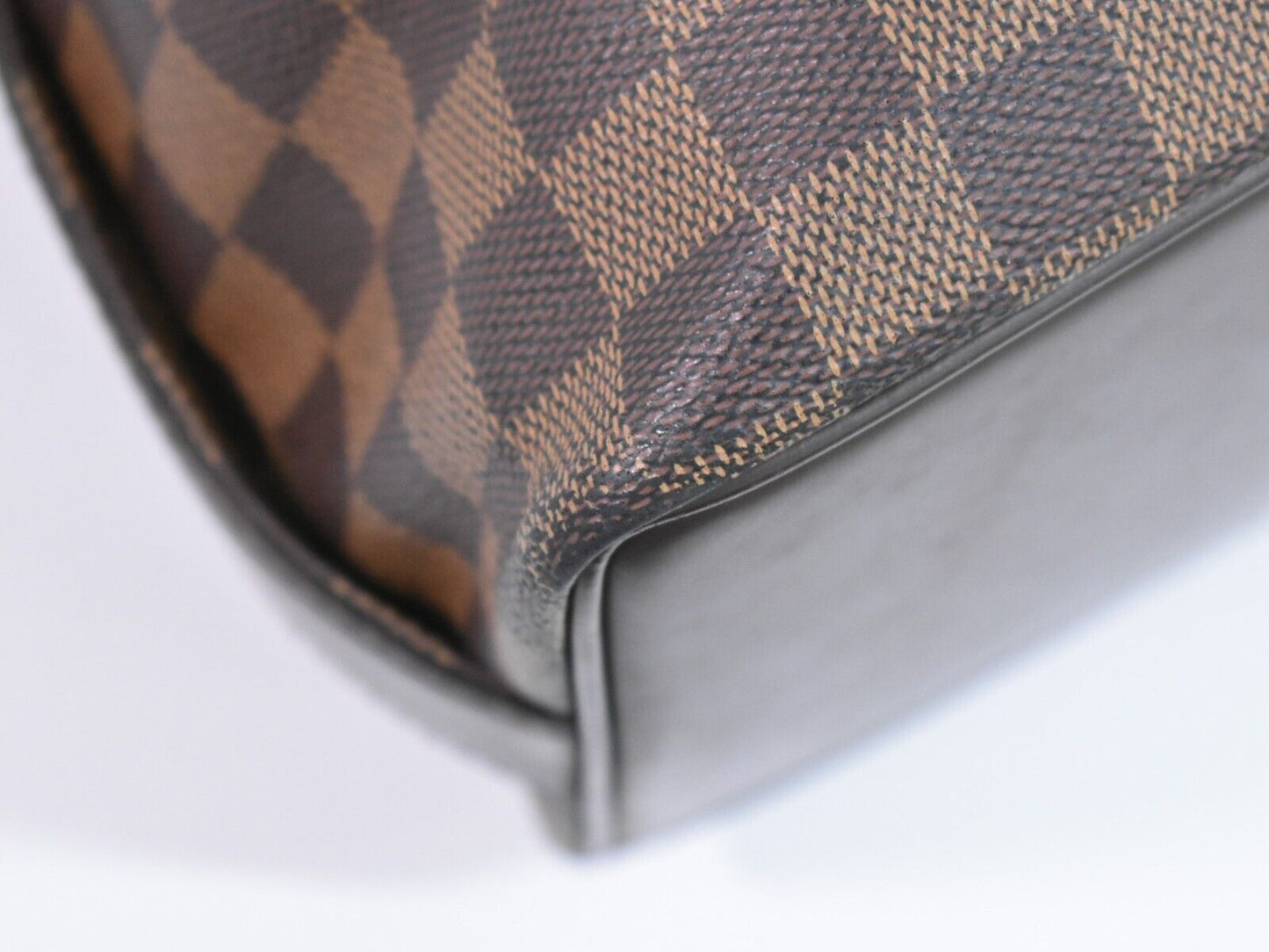 Louis Vuitton Chelsea Shoulder Bag