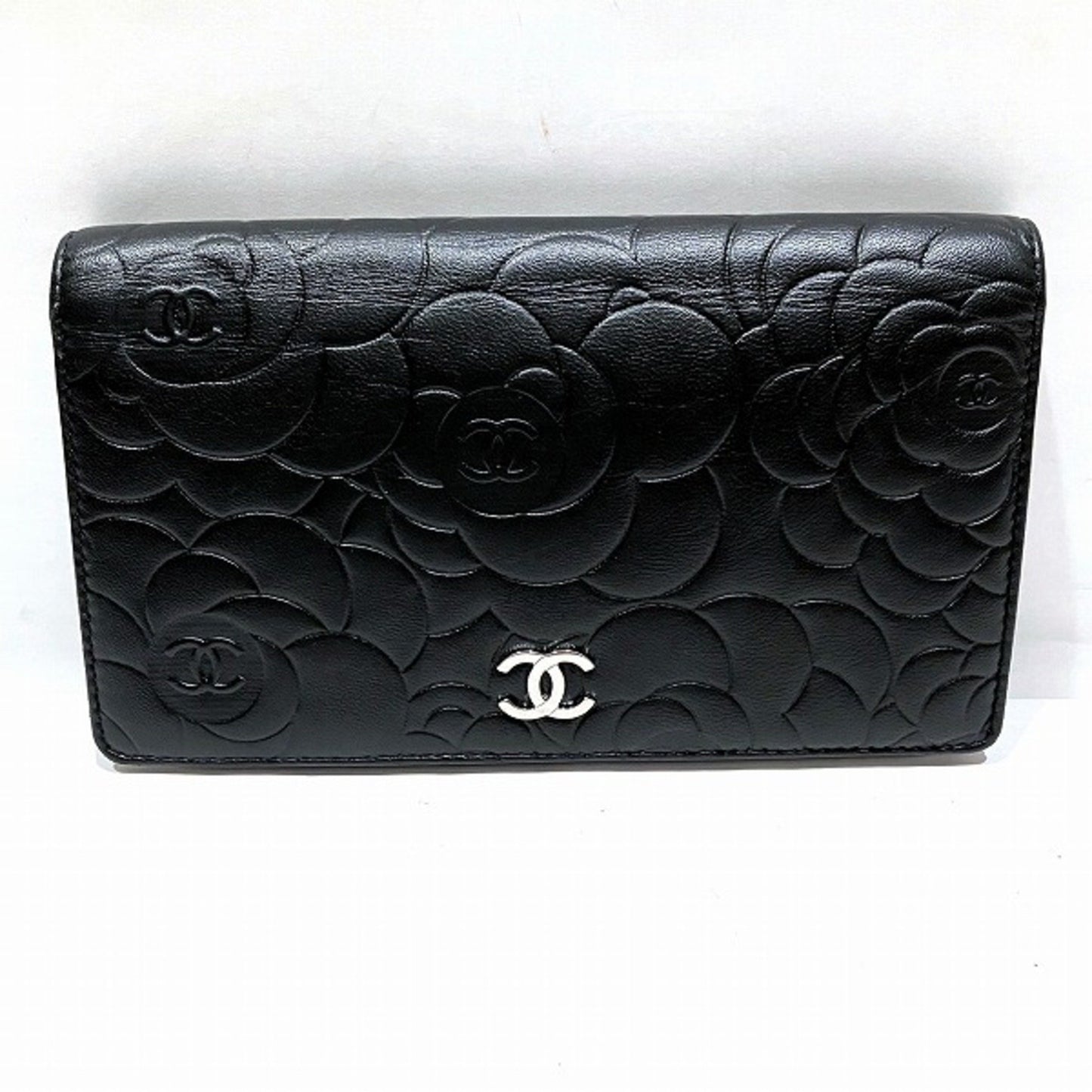 Chanel Camellia wallet