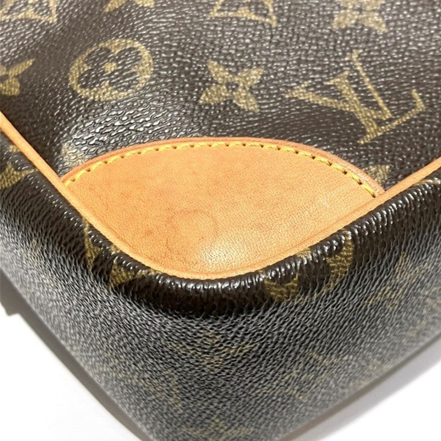 Louis Vuitton Trocadéro Shoulder Bag