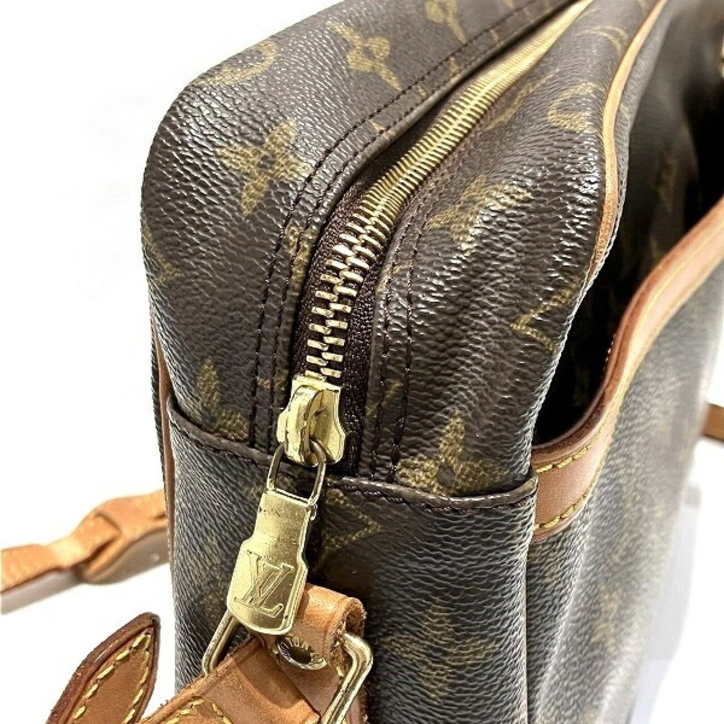 Louis Vuitton Trocadéro Shoulder Bag