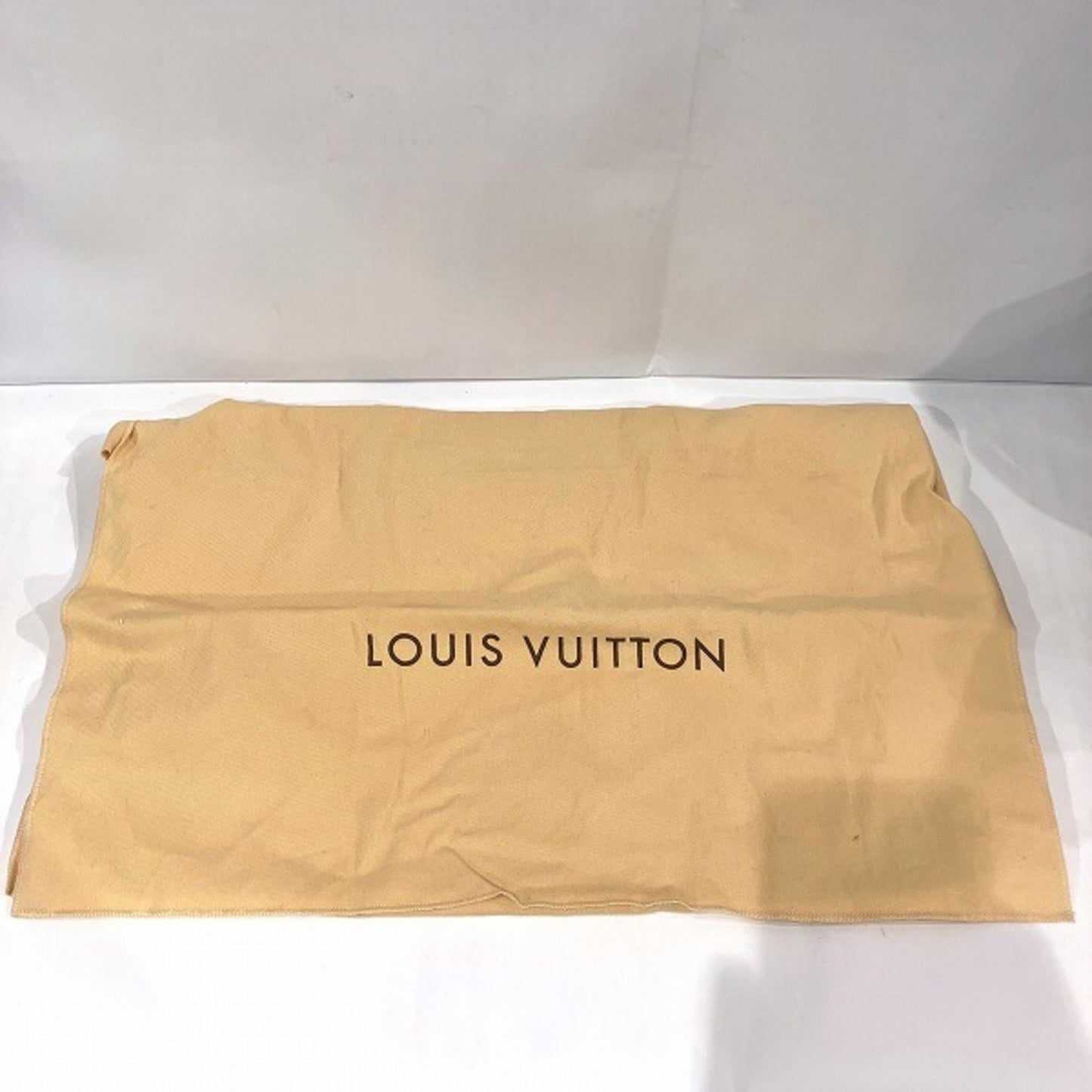 Louis Vuitton Looping MM Shoulder Bag