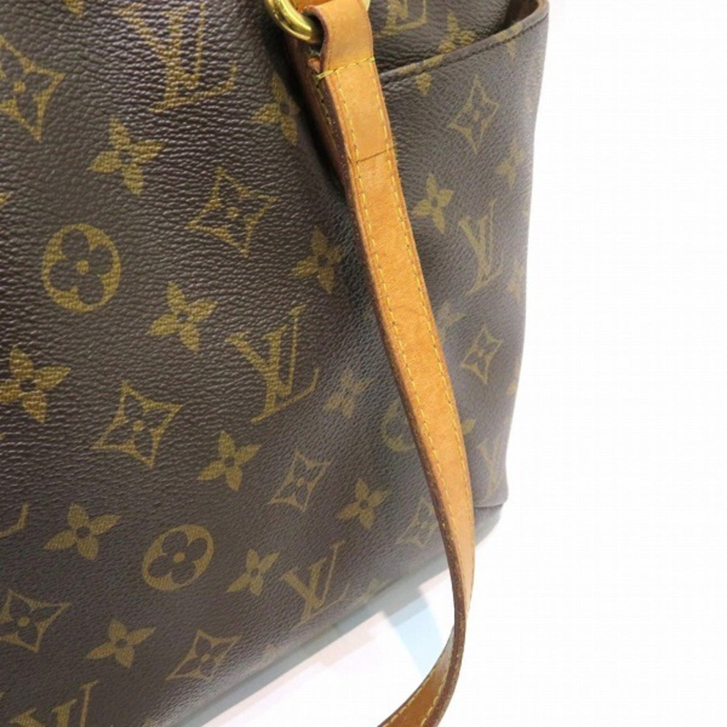 Louis Vuitton Totally Shoulder Bag