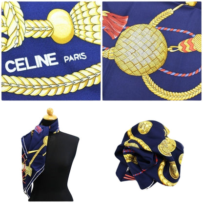 Céline Scarf