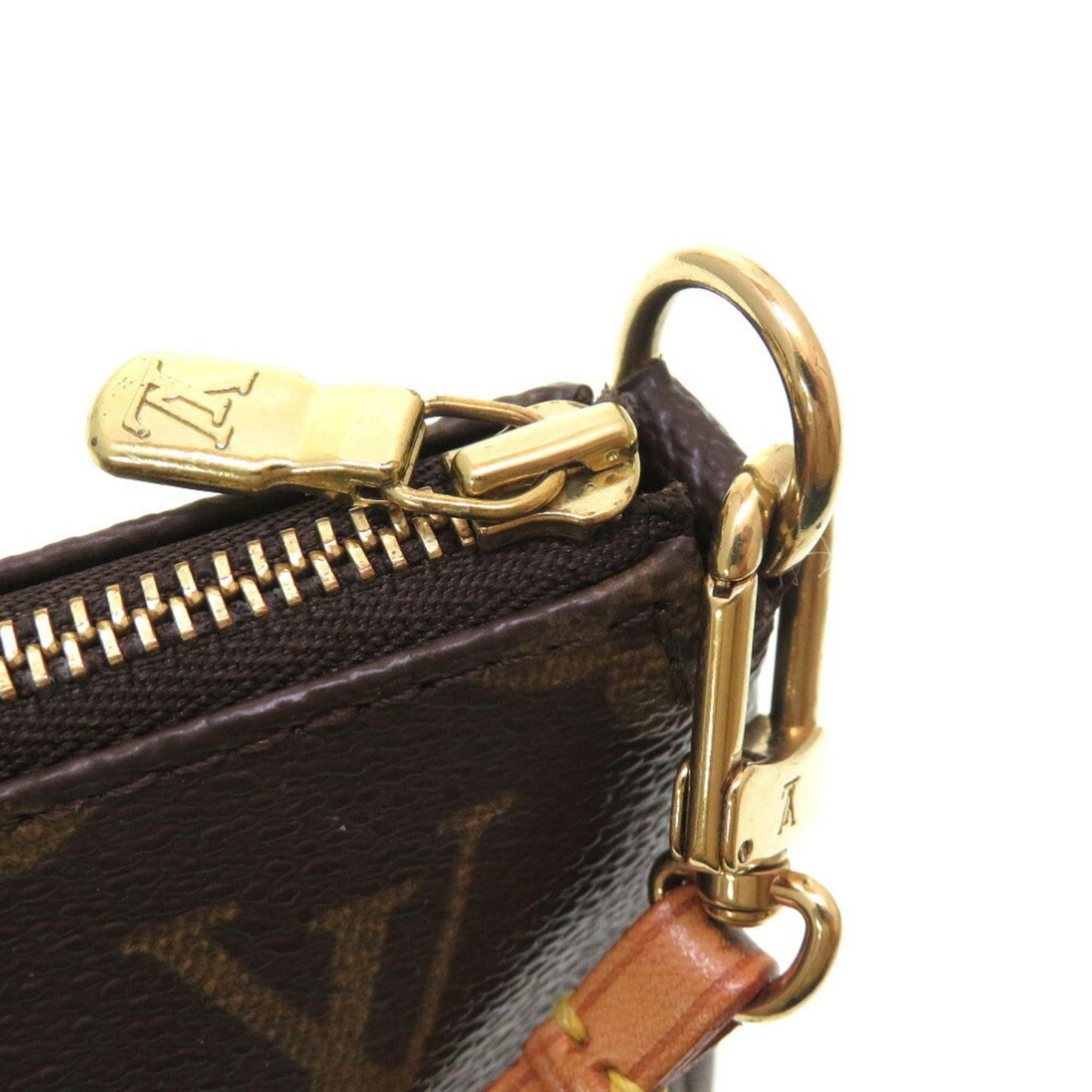 Louis Vuitton Pochette accessoires Clutch