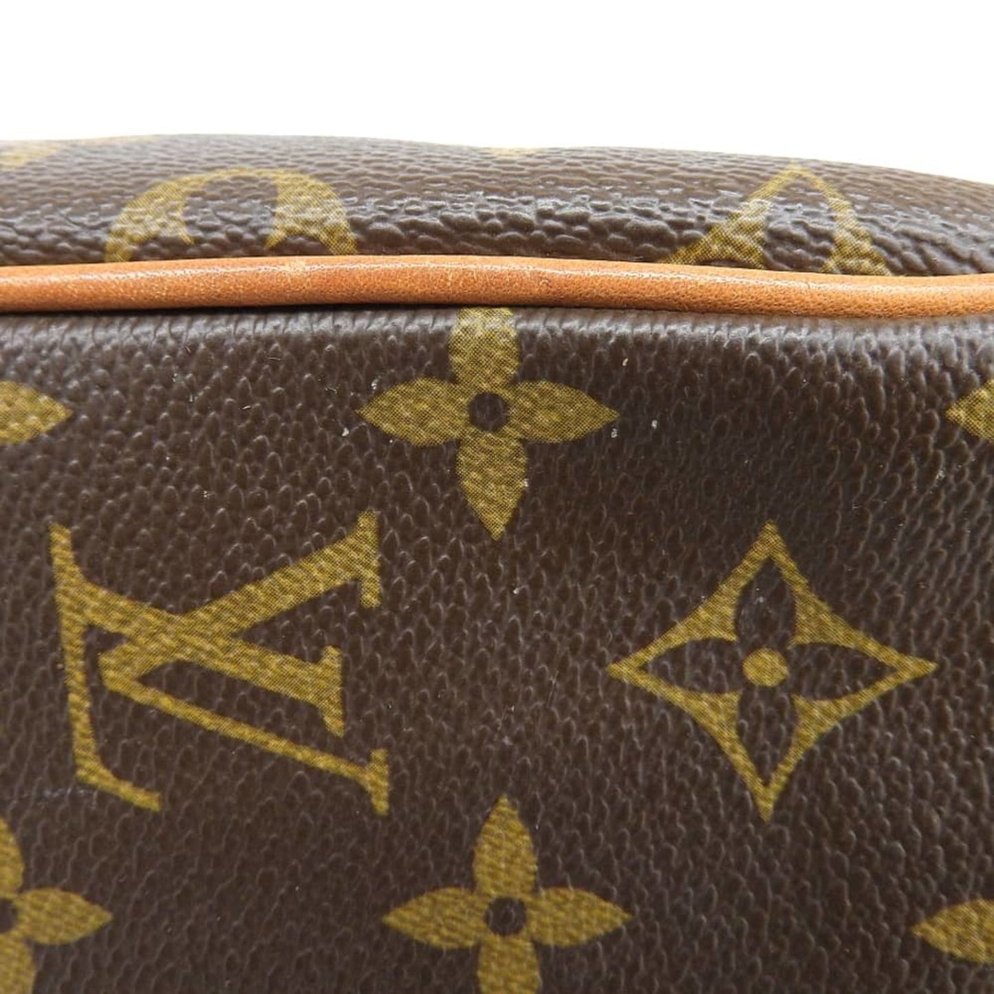 Louis Vuitton Batignolles Vertical Shoulder Bag