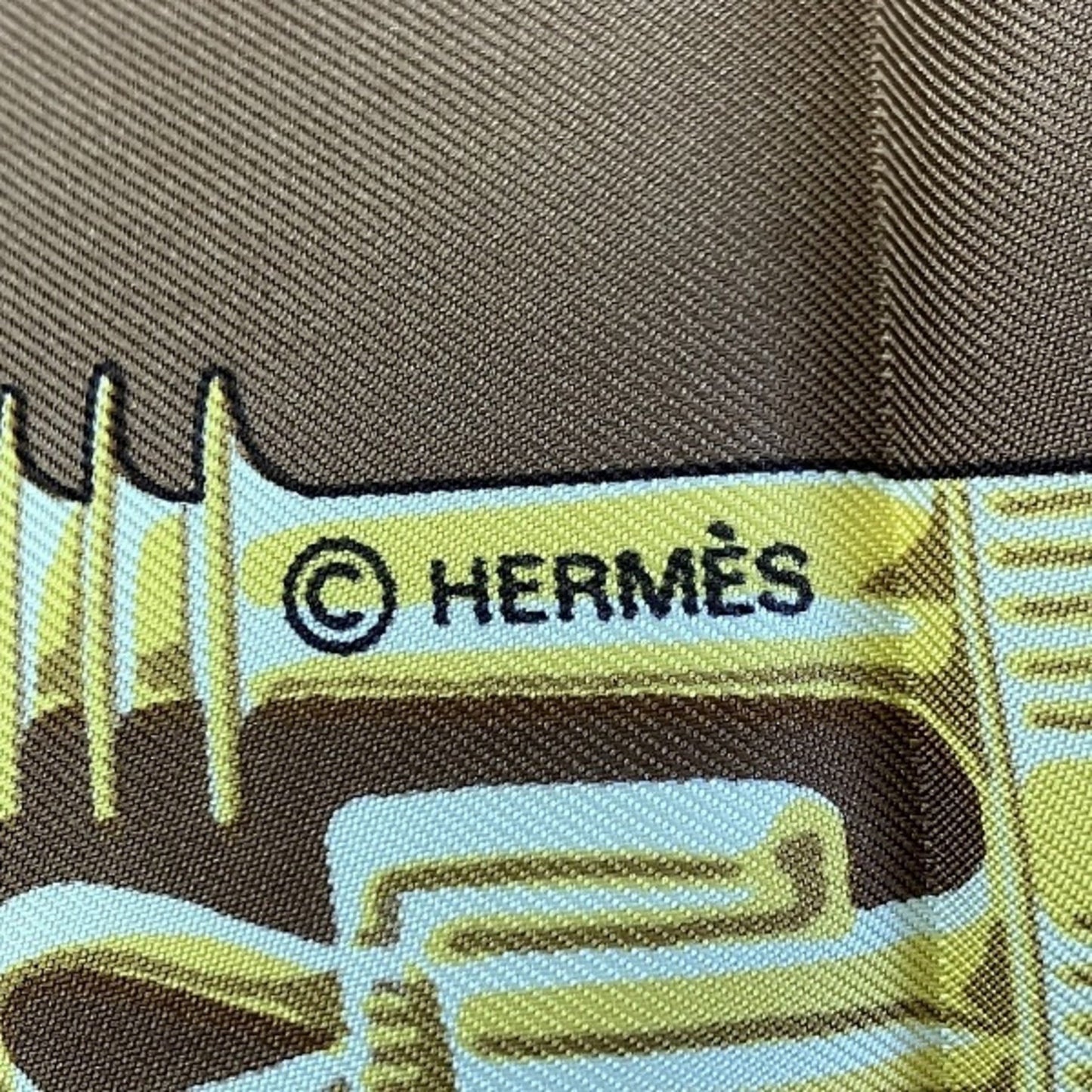 Hermès Scarf