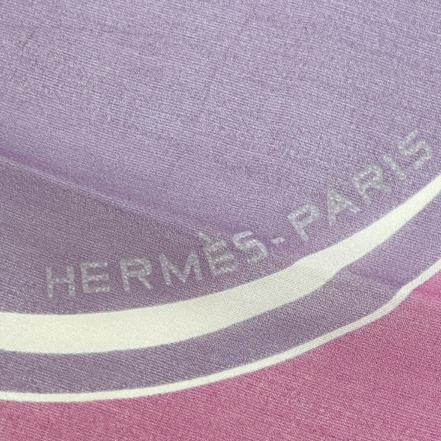 Hermès Carré 90 Scarf