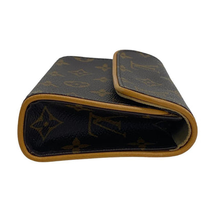 Louis Vuitton Florentine Clutch