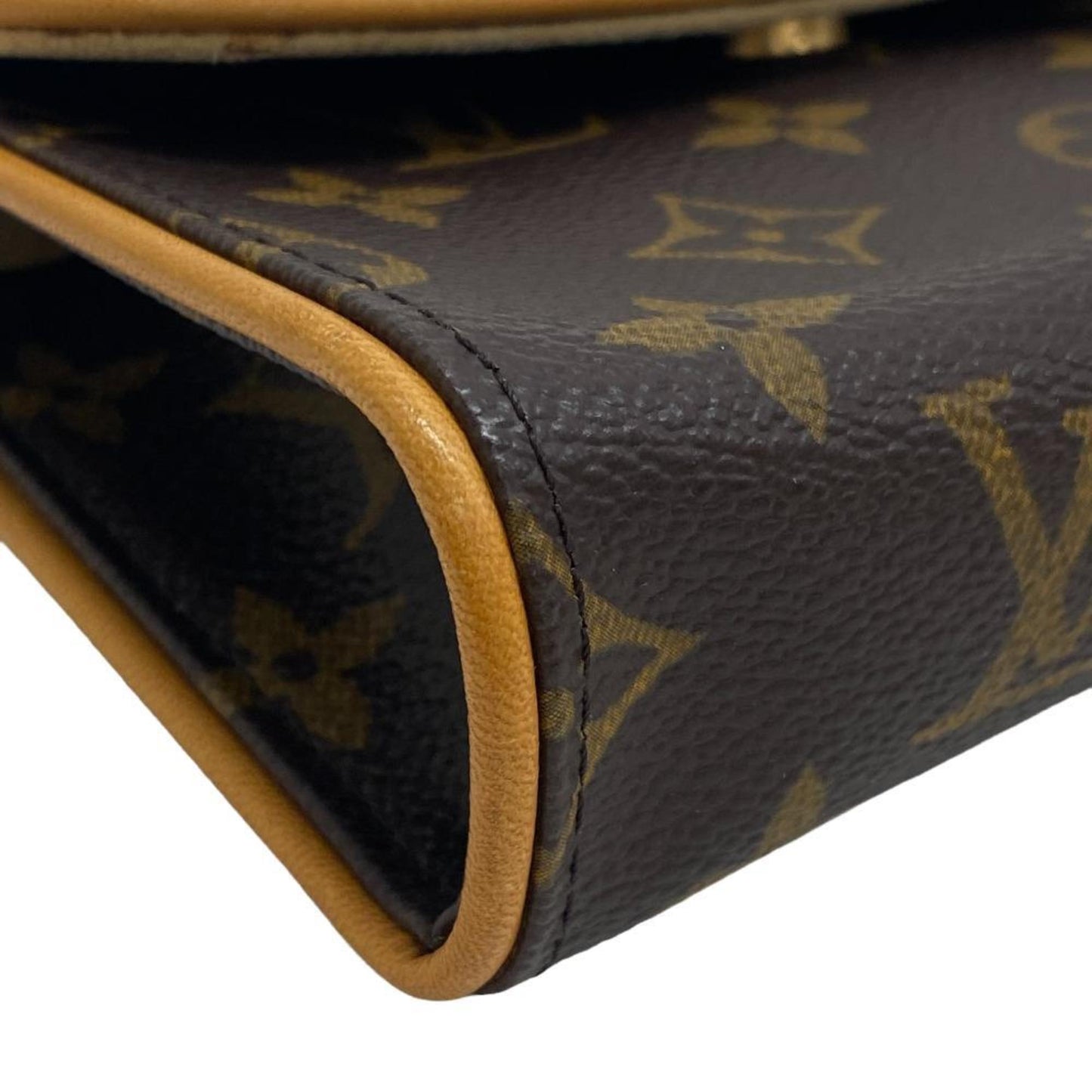 Louis Vuitton Florentine Clutch