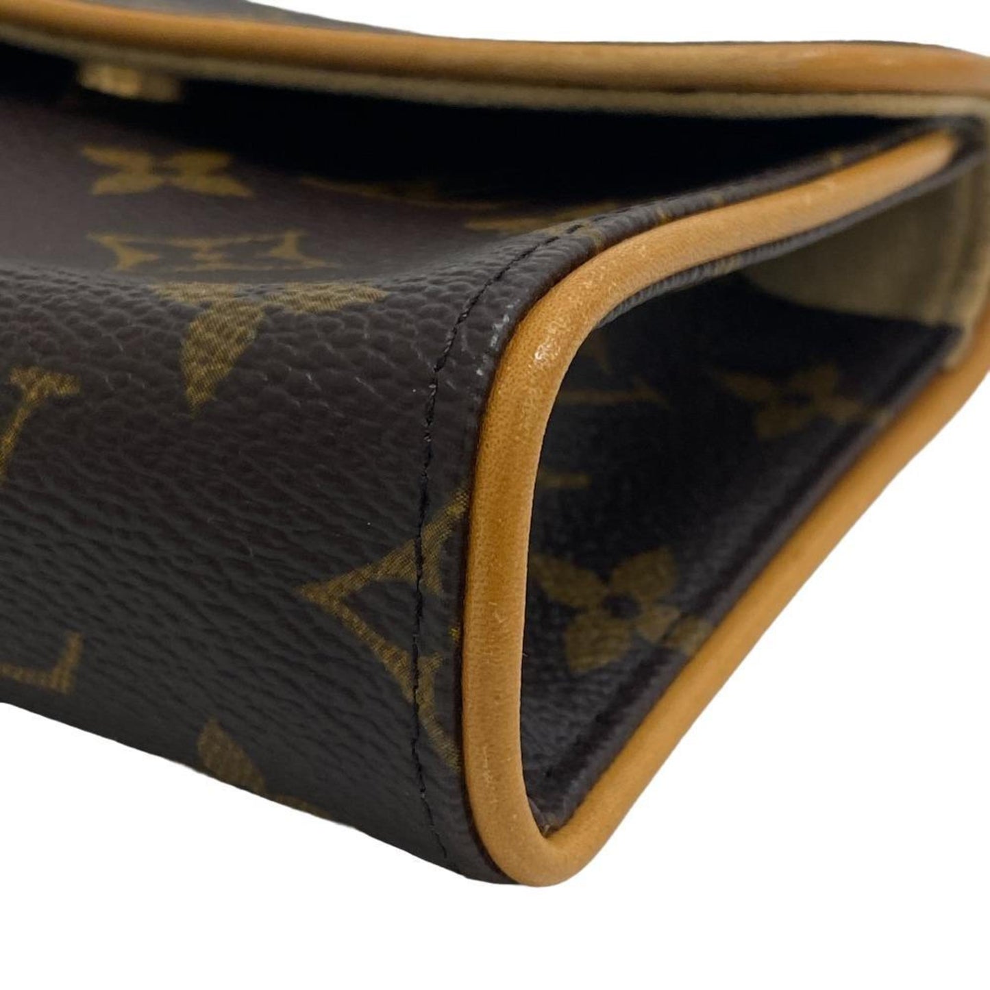 Louis Vuitton Florentine Clutch