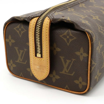 Louis Vuitton Clutch