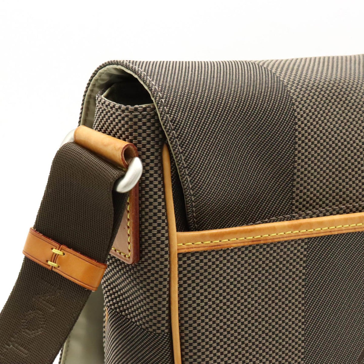 Louis Vuitton Messenger Shoulder Bag