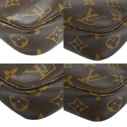 Louis Vuitton Pochette accessoires Clutch