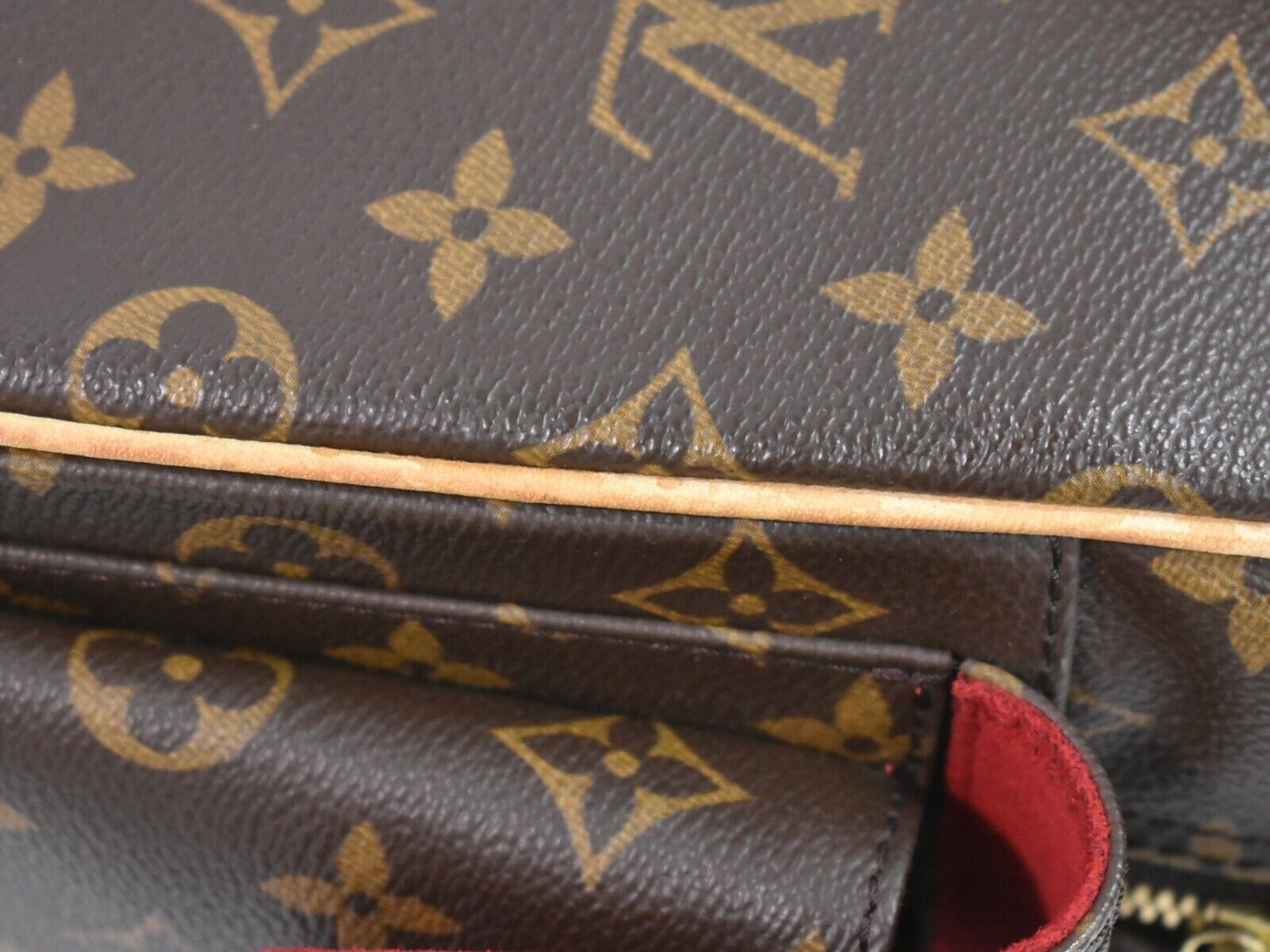 Louis Vuitton Excentri cité Handbag