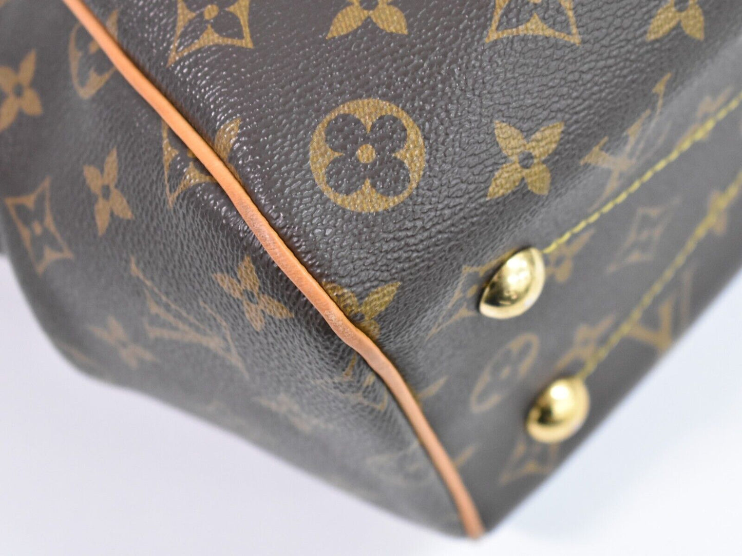 Louis Vuitton Tivoli Handbag