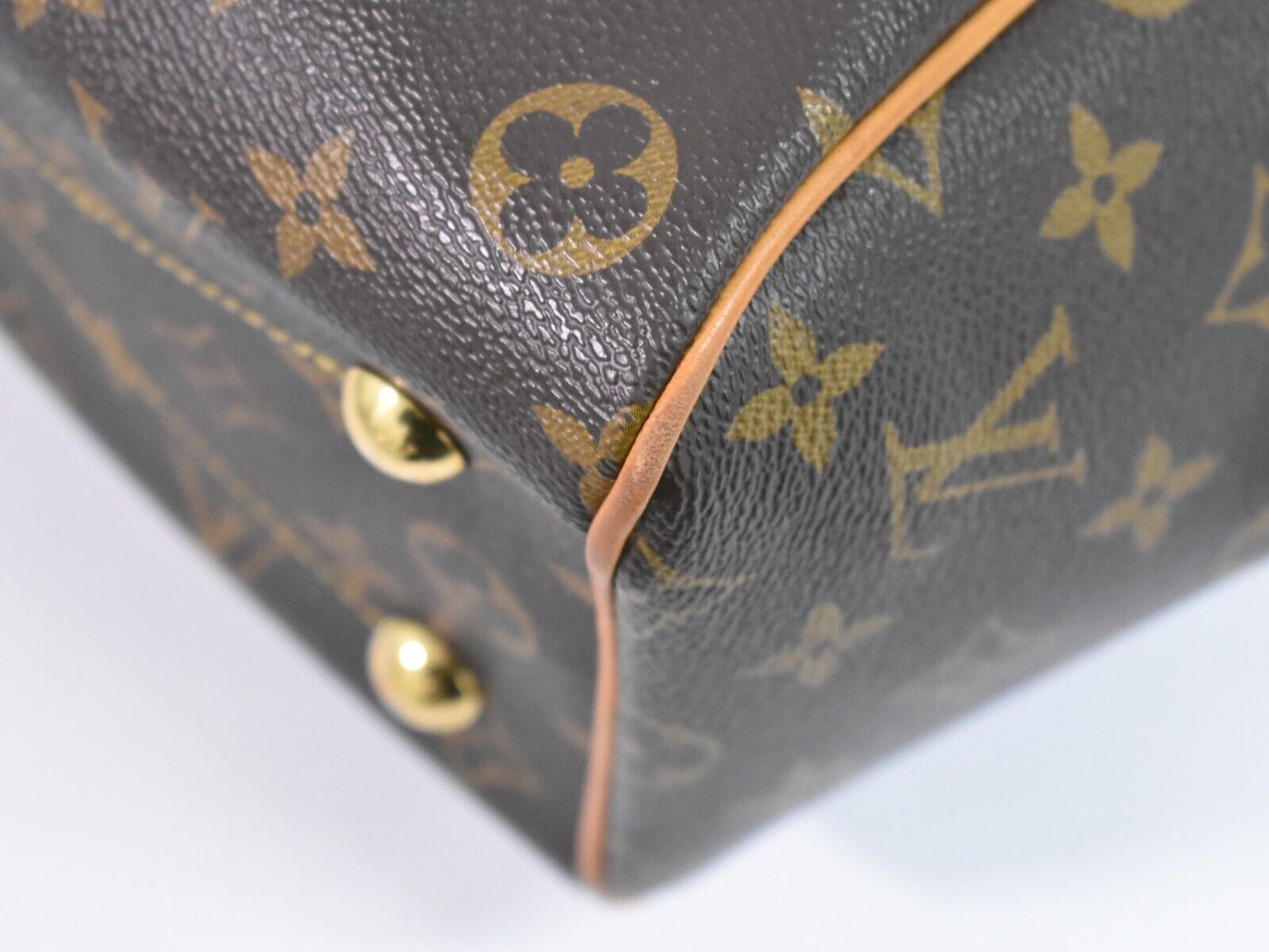 Louis Vuitton Tivoli Handbag