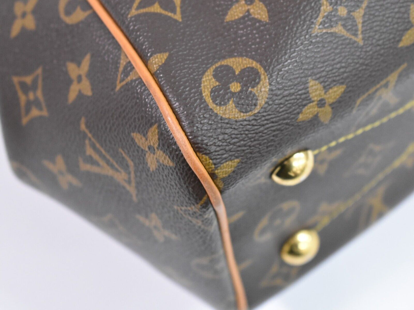 Louis Vuitton Tivoli Handbag