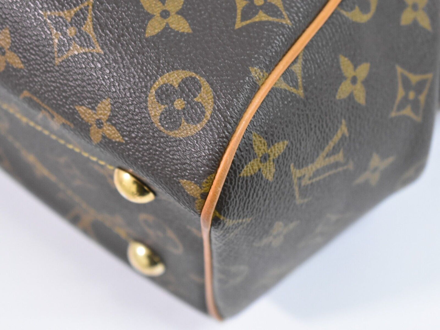 Louis Vuitton Tivoli Handbag