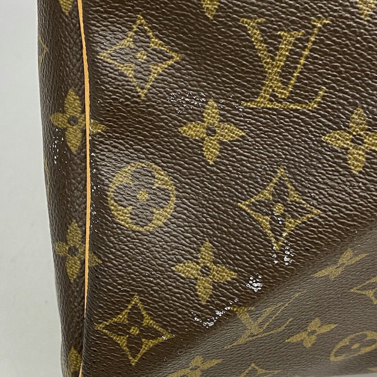 Louis Vuitton Keepall 50 Travel Bag