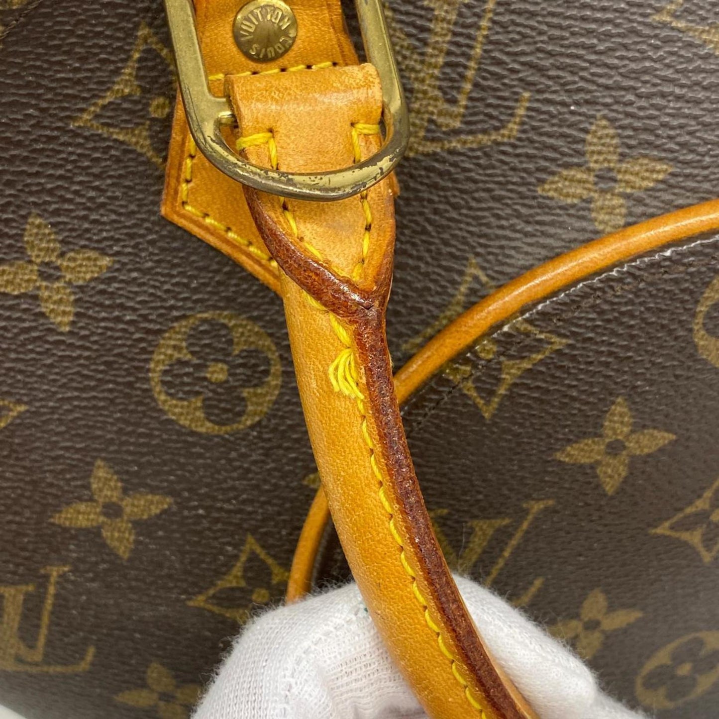 Louis Vuitton Ellipse Handbag