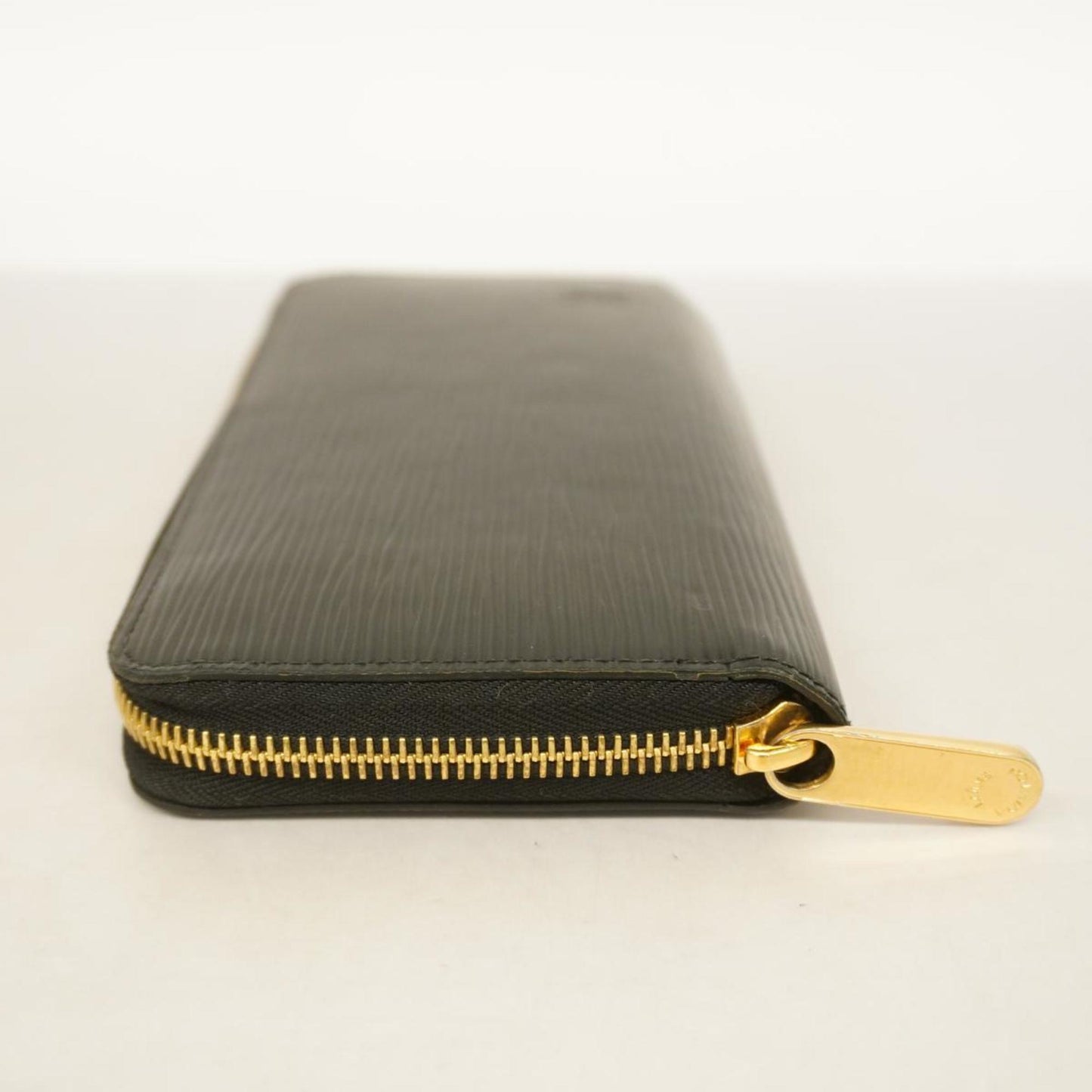 Louis Vuitton Zippy Wallet