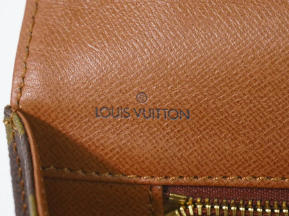 Louis Vuitton Pochette Dame Clutch