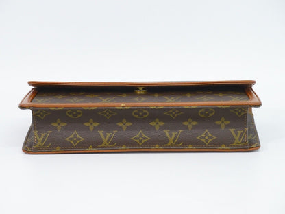 Louis Vuitton Pochette Dame Clutch