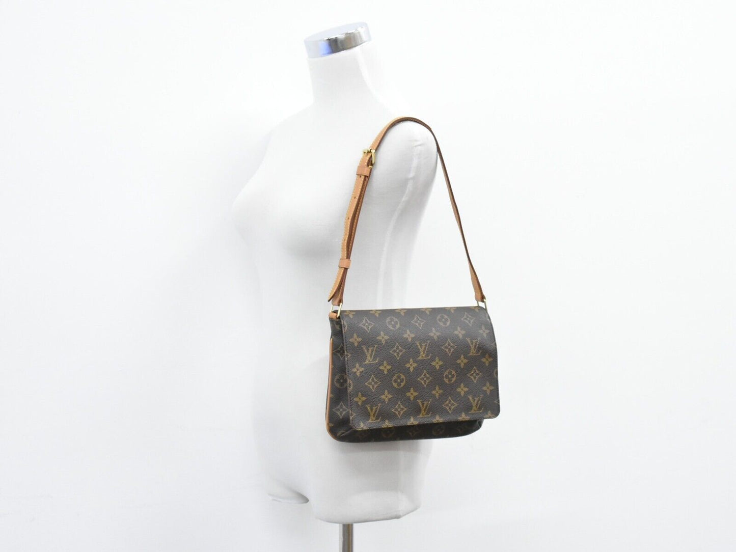 Louis Vuitton Musette Tango Shoulder Bag