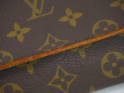 Louis Vuitton Pochette Twin GM Shoulder Bag