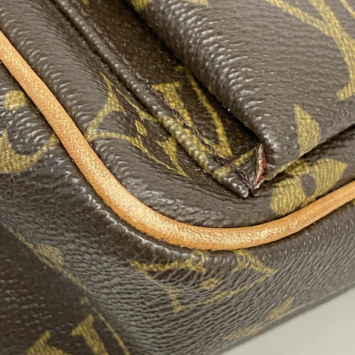 Louis Vuitton Viva Cité Shoulder Bag