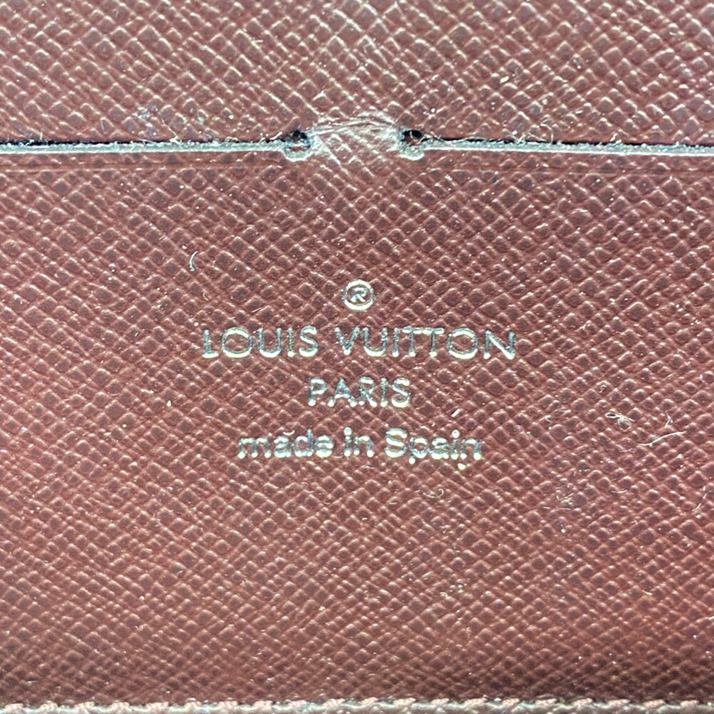 Louis Vuitton Zippy Wallet