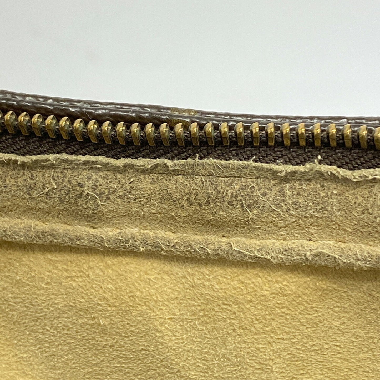 Louis Vuitton Looping GM Shoulder Bag