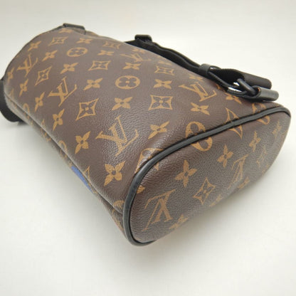 Louis Vuitton Chalk Shoulder Bag