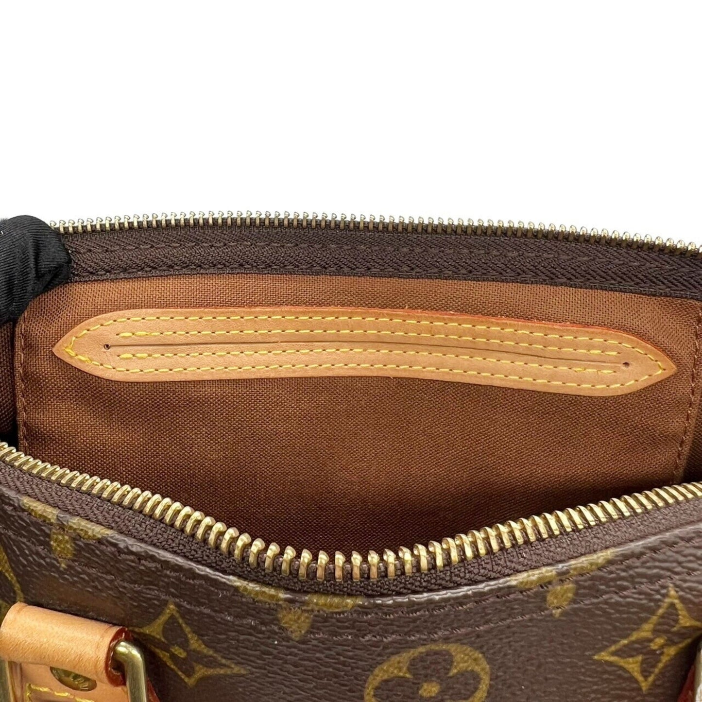 Louis Vuitton Speedy 25 Handbag