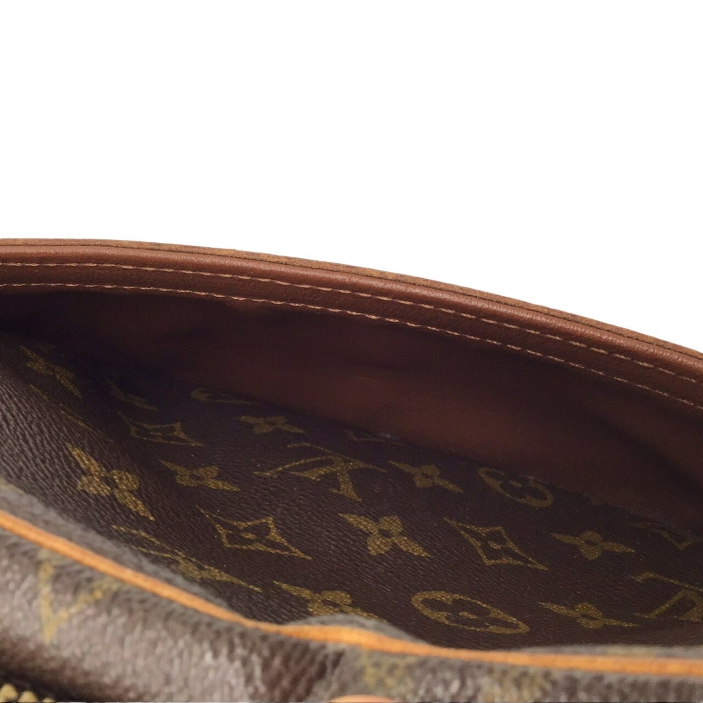 Louis Vuitton Trocadéro Shoulder Bag