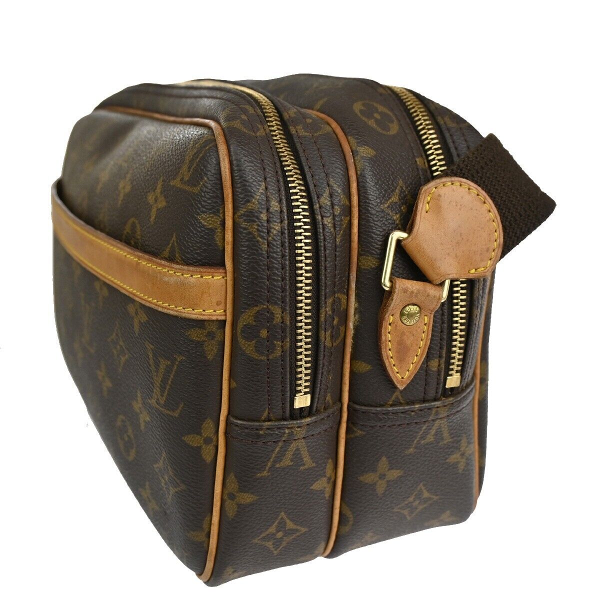 Louis Vuitton Reporter pm Shoulder Bag