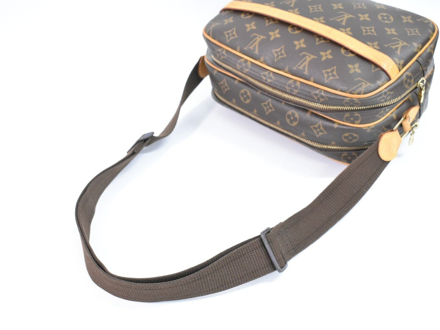 Louis Vuitton Reporter Shoulder Bag