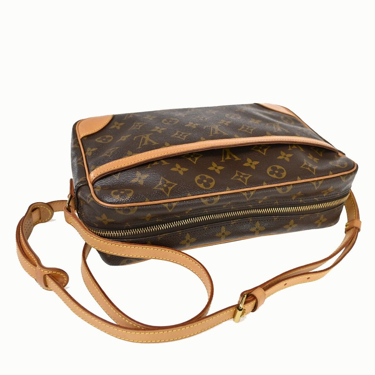 Louis Vuitton Trocadéro Shoulder Bag