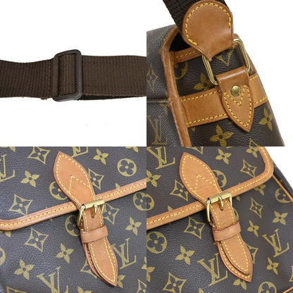 Louis Vuitton Gibecière Shoulder Bag