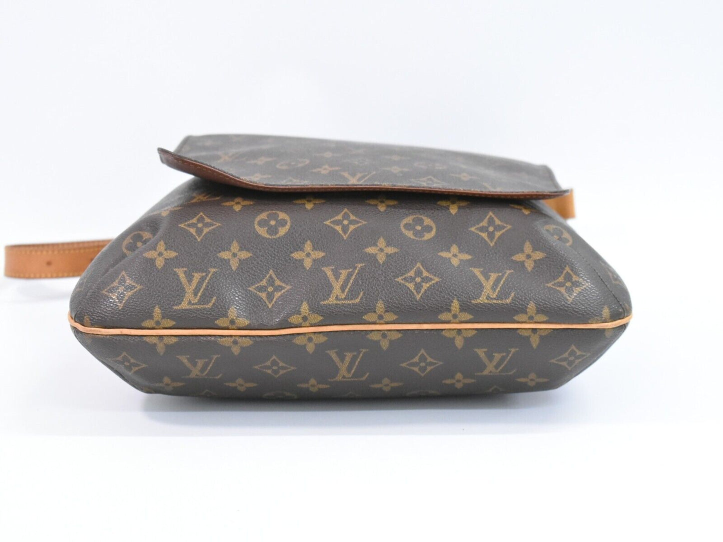 Louis Vuitton Musette Shoulder Bag